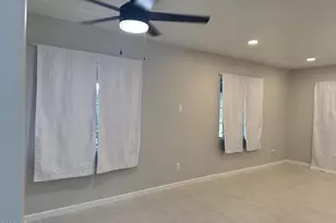 2332 E Flower St, Phoenix, AZ 85016 - Photo 13