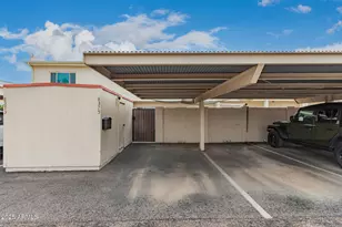 8375 E Indian School Rd, Scottsdale, AZ 85251 - Photo 25