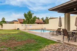 21 W Casa Hermosa Dr, Phoenix, AZ 85021 - Photo 33