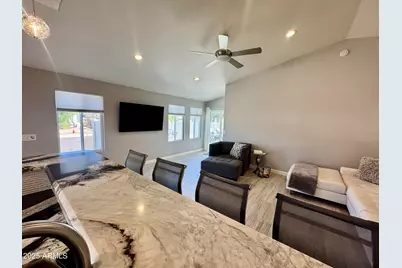 8835 W Michelle Drive, Peoria, AZ 85382 - Photo 11