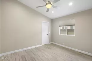 8835 W Michelle Dr, Peoria, AZ 85382 - Photo 13