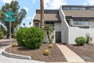7302 E Rancho Vista Dr, Scottsdale, AZ 85251 - Photo 17