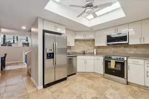 7302 E Rancho Vista Dr, Scottsdale, AZ 85251 - Photo 5