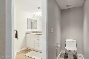 7302 E Rancho Vista Dr, Scottsdale, AZ 85251 - Photo 13