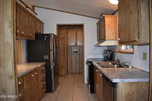 3702 N Iowa Ave, Florence, AZ 85132 - Photo 3