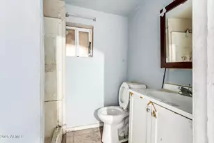 2912 E Monroe Street E, Phoenix, AZ 85034 - Photo 13