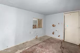 2912 E Monroe Street E, Phoenix, AZ 85034 - Photo 17