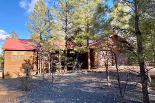 1100 S Pinon Cir, Show Low, AZ 85901 - Photo 1