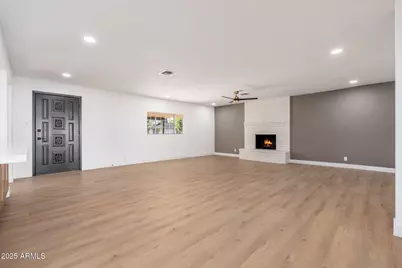 6221 N 20th Lane, Phoenix, AZ 85015 - Photo 13