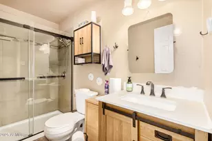 13801 N 37th Ave, Phoenix, AZ 85053 - Photo 23