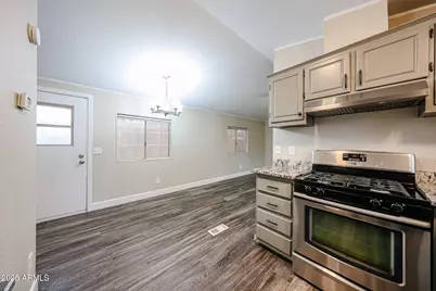 10951 N 91st Avenue #175, Peoria, AZ 85345 - Photo 5