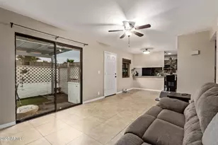 286 W Palomino Dr, Chandler, AZ 85225 - Photo 7