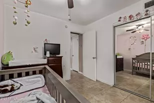 286 W Palomino Dr, Chandler, AZ 85225 - Photo 17