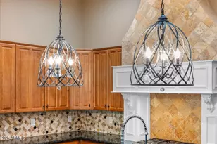 12971 W Fossil Dr, Peoria, AZ 85383 - Photo 23