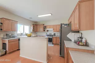 121 N Silverwood Dr, Casa Grande, AZ 85122 - Photo 31