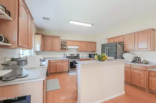 121 N Silverwood Dr, Casa Grande, AZ 85122 - Photo 29