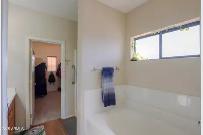 121 N Silverwood Drive, Casa Grande, AZ 85122 - Photo 47