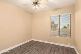 11010 W Griswold Rd, Peoria, AZ 85345 - Photo 23