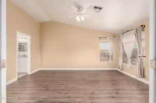 11010 W Griswold Rd, Peoria, AZ 85345 - Photo 17