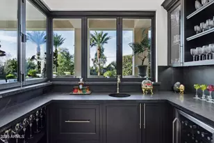 5842 N 38th Pl, Paradise Valley, AZ 85253 - Photo 11