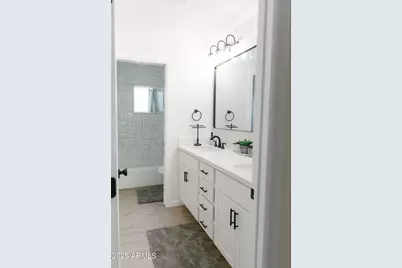 7715 E Avalon Drive, Scottsdale, AZ 85251 - Photo 17