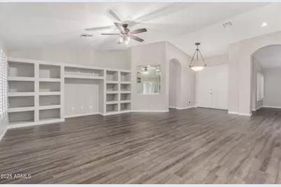 5413 E Garnet Avenue, Mesa, AZ 85206 - Photo 9