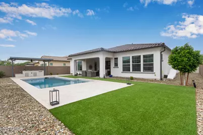 11807 W Parkway Lane, Avondale, AZ 85323 - Photo 1