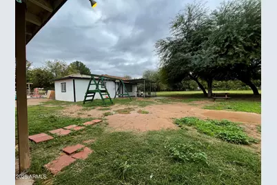 10737 W Pecan Road, Tolleson, AZ 85353 - Photo 9