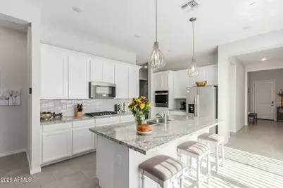 1914 N 140th Avenue, Goodyear, AZ 85395 - Photo 9