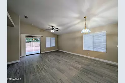7059 W Gardenia Avenue, Glendale, AZ 85303 - Photo 15