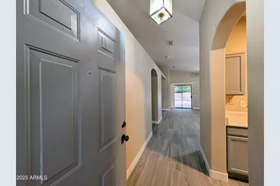 7059 W Gardenia Avenue, Glendale, AZ 85303 - Photo 9