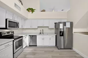 734 S Beck Ave, Tempe, AZ 85281 - Photo 5