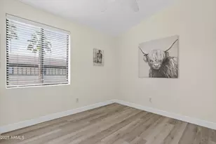 734 S Beck Ave, Tempe, AZ 85281 - Photo 15