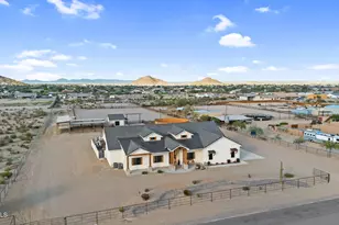 2304 W Silverdale Rd, Queen Creek, AZ 85144 - Photo 89