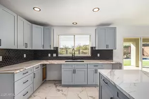 1347 E Redwood Ln, Phoenix, AZ 85048 - Photo 37