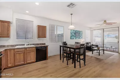 10236 S 182nd Avenue, Goodyear, AZ 85338 - Photo 7