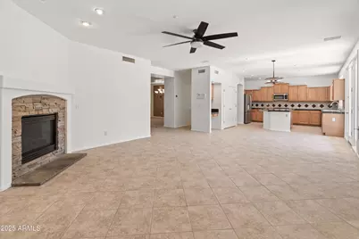 8821 W Ross Avenue, Peoria, AZ 85382 - Photo 11