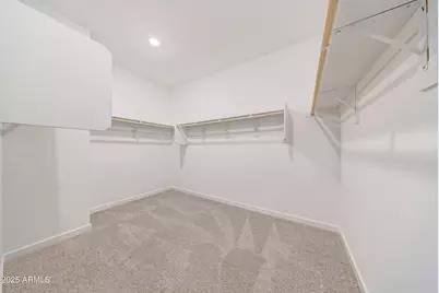 12122 W Levi Drive, Avondale, AZ 85323 - Photo 9