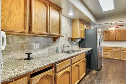 3527 W Yucca Street, Phoenix, AZ 85029 - Photo 9