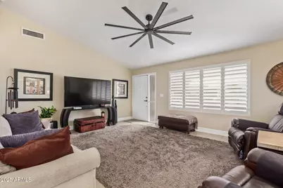 7866 E Neville Avenue, Mesa, AZ 85209 - Photo 3