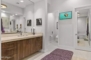 2 Biltmore Estate, Phoenix, AZ 85016 - Photo 33