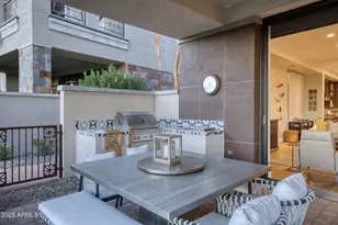 2 Biltmore Estate, Phoenix, AZ 85016 - Photo 27