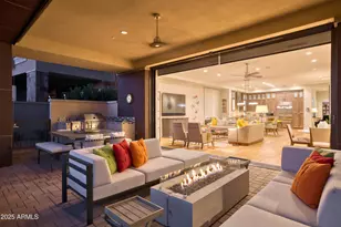 2 Biltmore Estate, Phoenix, AZ 85016 - Photo 25