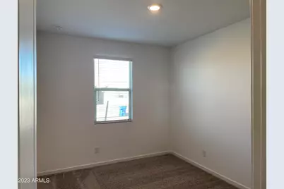 17401 W Red Fox Road, Surprise, AZ 85387 - Photo 27