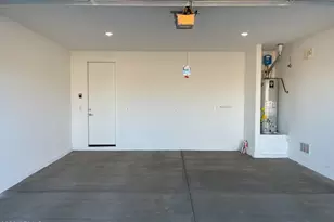 17401 W Red Fox Rd, Surprise, AZ 85387 - Photo 31