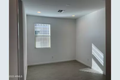 17401 W Red Fox Road, Surprise, AZ 85387 - Photo 17