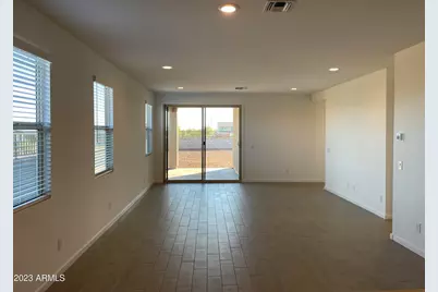 17401 W Red Fox Road, Surprise, AZ 85387 - Photo 9