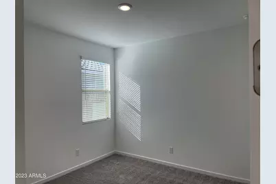 17401 W Red Fox Road, Surprise, AZ 85387 - Photo 21