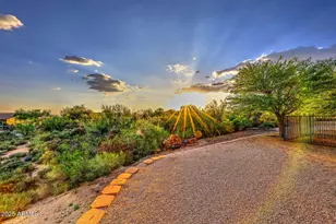 39241 N Boulder View Dr, Scottsdale, AZ 85262 - Photo 11