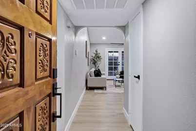 9118 N 68th Lane, Peoria, AZ 85345 - Photo 9